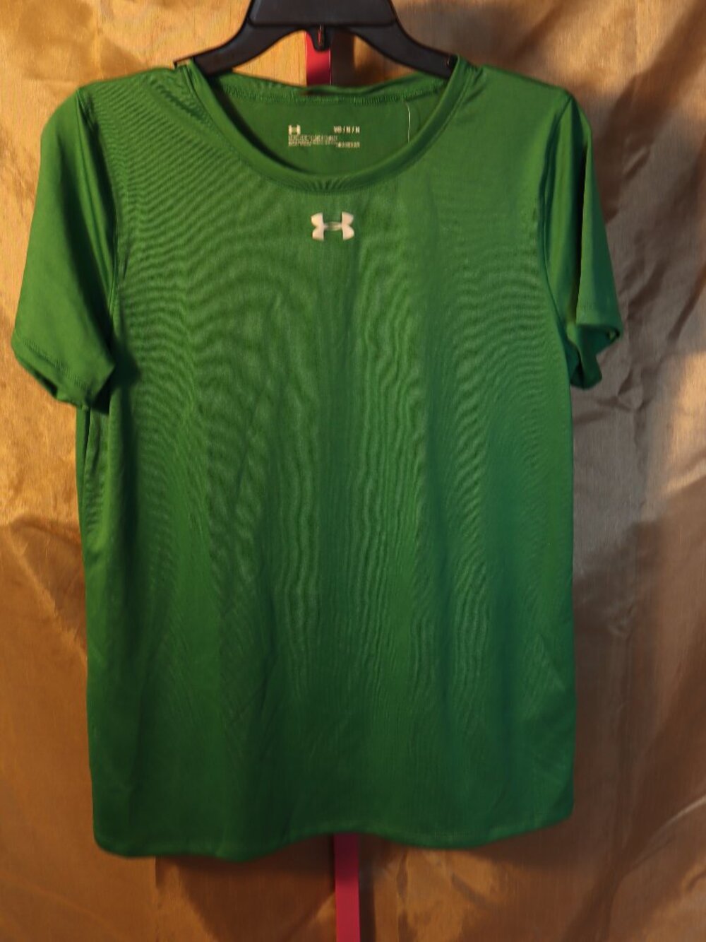 Under Armour - New W/Tags Heat Gear Women's Active T-Shirt - Green - Size Medium